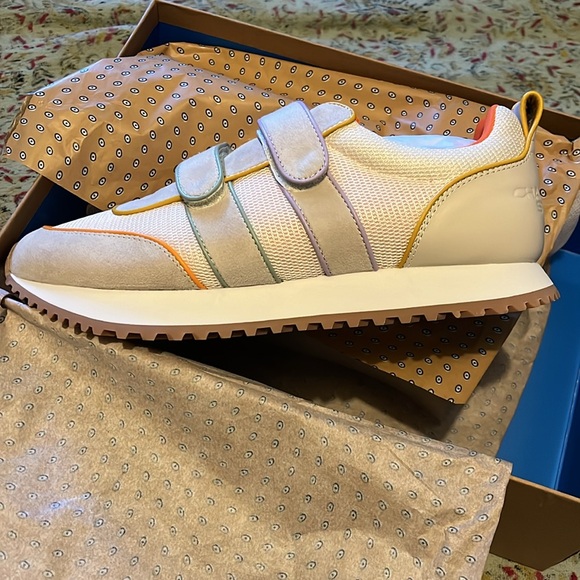 Charlotte Stone Conway Beachball 10 - Picture 4 of 5